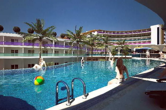 Hotel Long Harmony