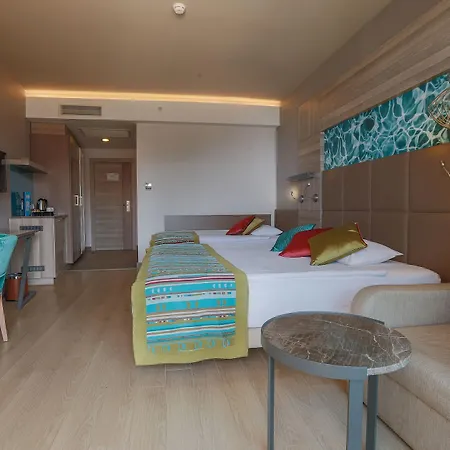 Long Harmony Hotell 5*