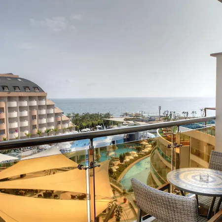 Long Harmony Hotell