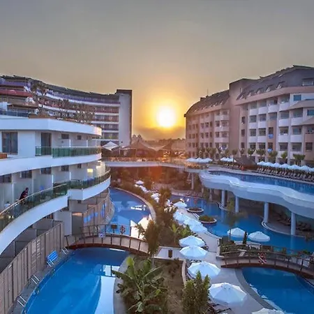 Long Harmony Hotel 5*