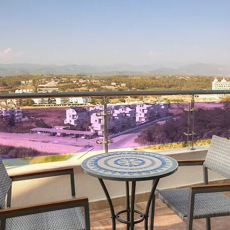 Long Harmony Otel Avsallar